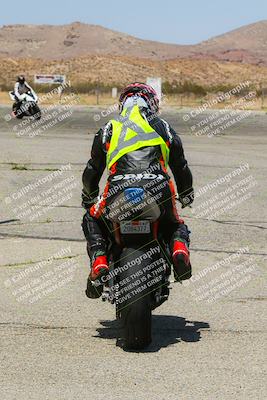 media/May-09-2022-Moto Forza (Mon) [[0226cf3505]]/Around the Pits/